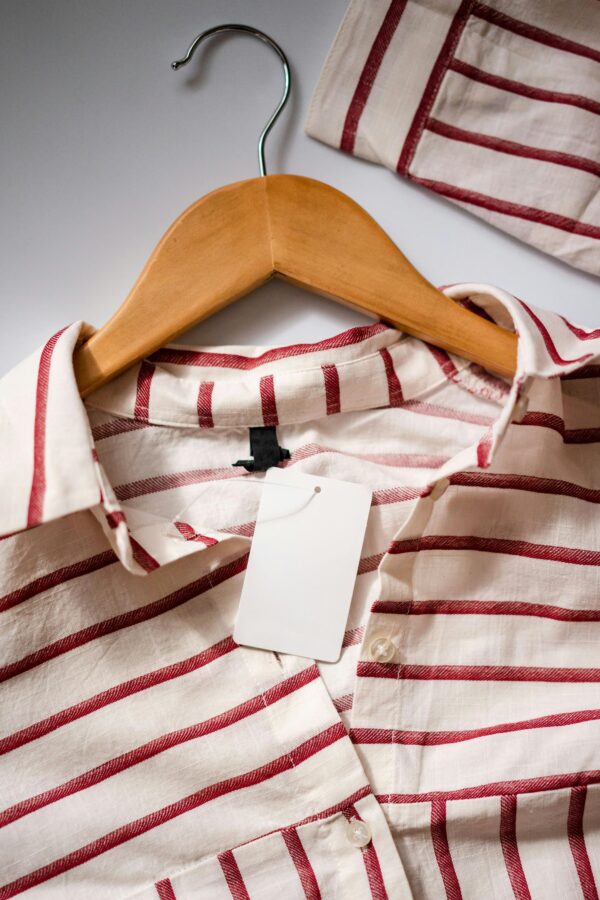 Tagging barb price tag